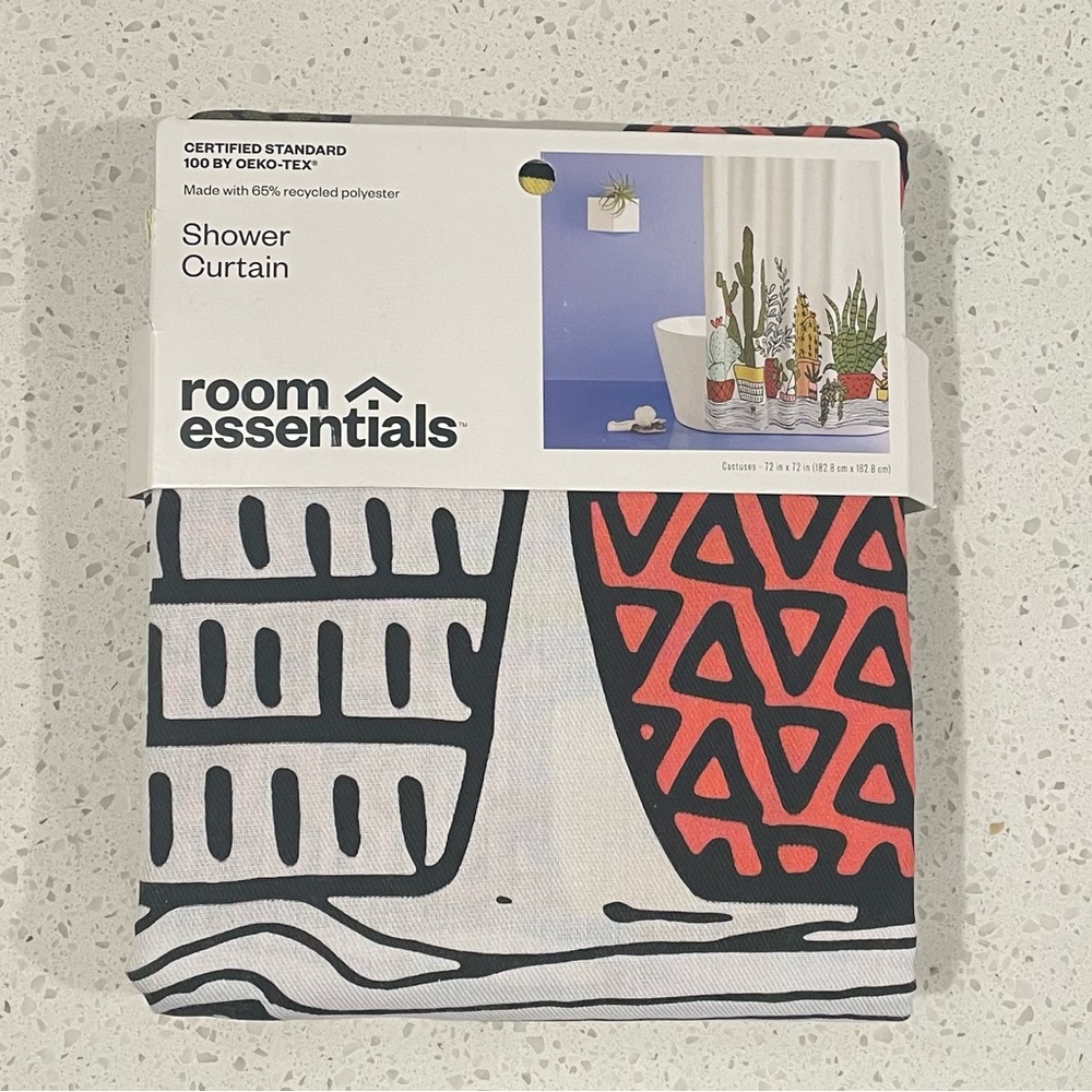 NWT - Room Essentials - shower curtain